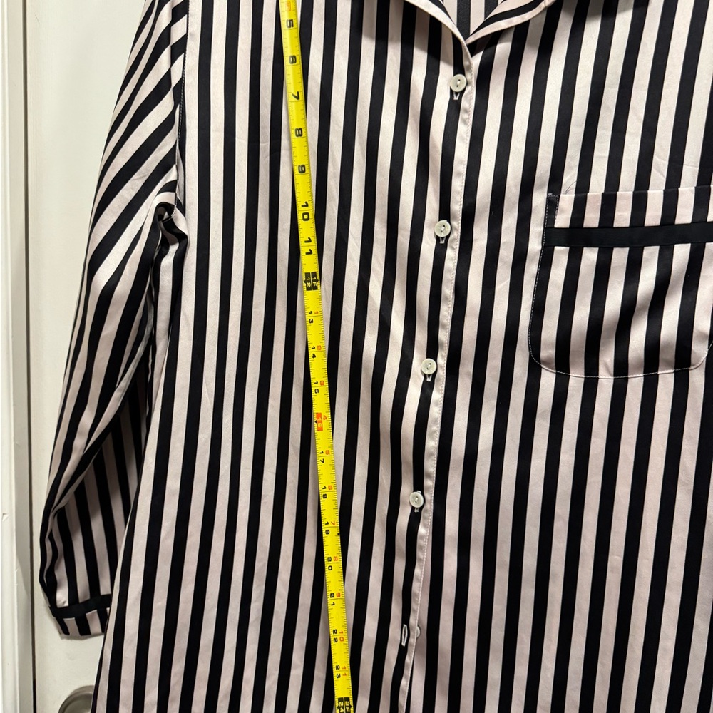 Victoria's Secret Black and White Striped Pajama Set - Picture 7 of 10